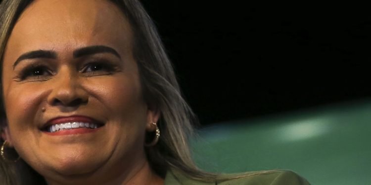 Imagem de Daniela Carneiro entrega hoje cargo de ministra do Turismo