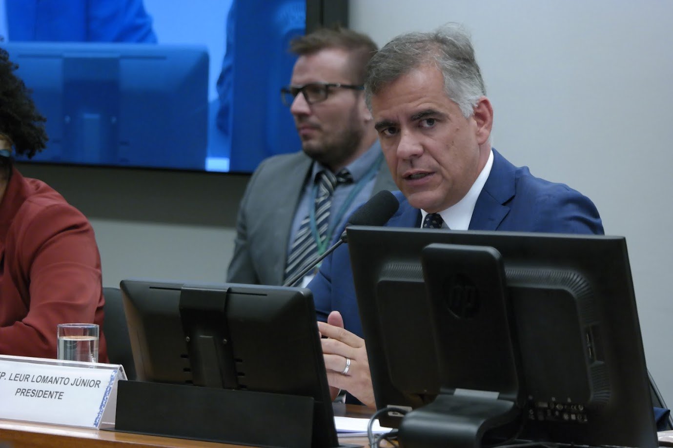 Imagem de Leur Lomanto jr questiona valor milionário que a União terá que pagar a ViaBahia em acordo de encerramento de contrato