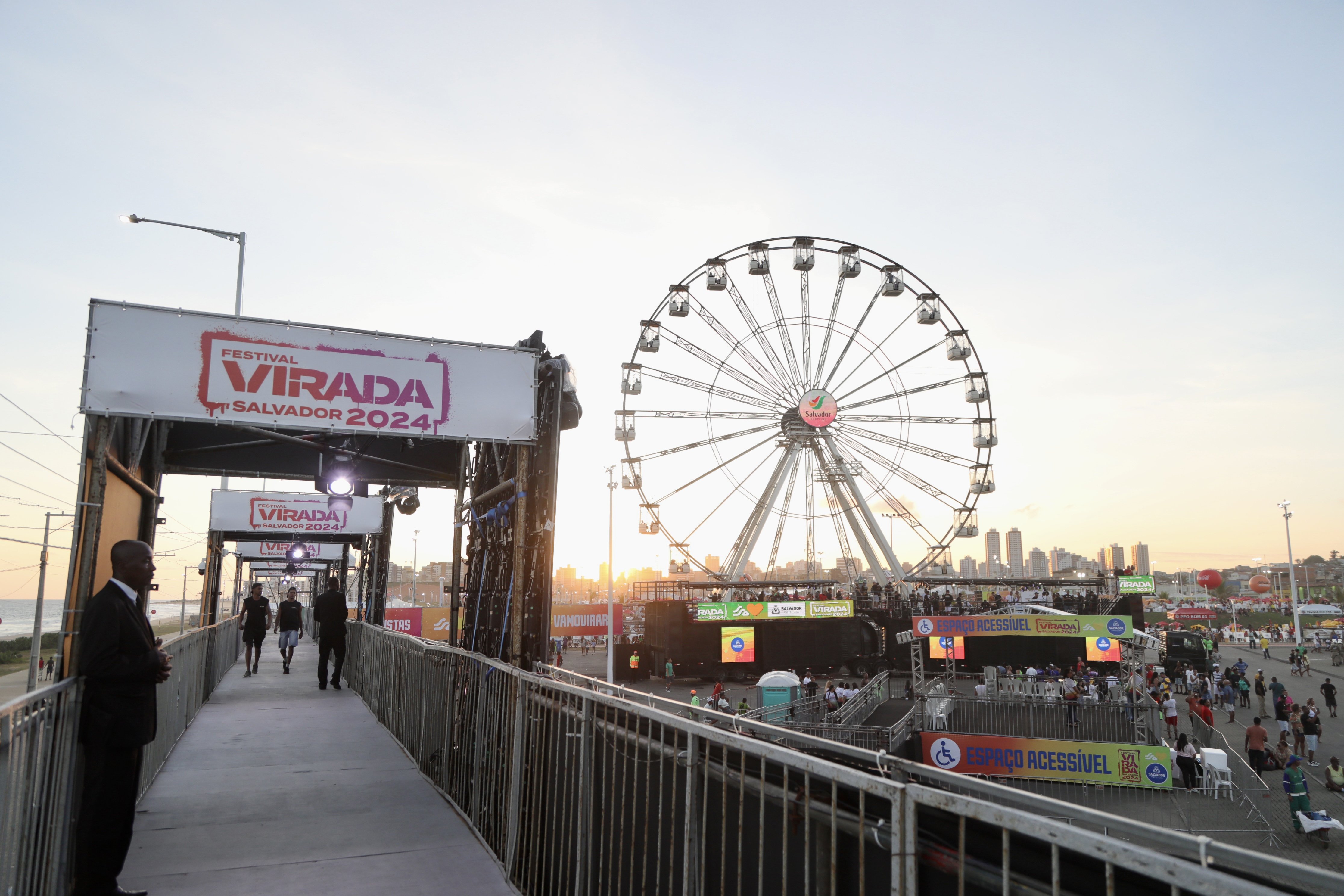 Imagem de Festival Virada Salvador conta com passarela ligando Palco Virada e Palco Super Trio