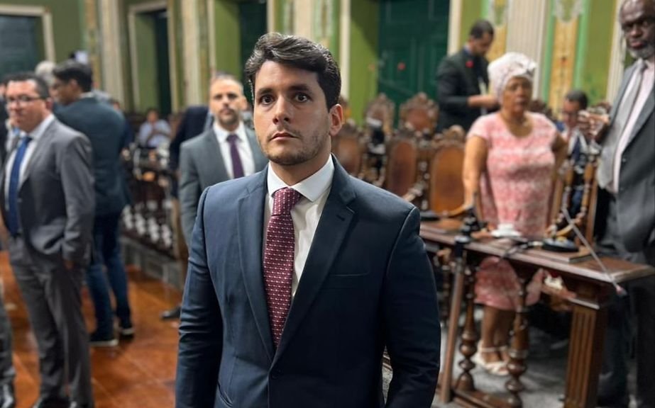 Imagem de CMS aprova projetos de Duda Sanches que pune quem discriminar autistas e obriga divulgação sobre TEA