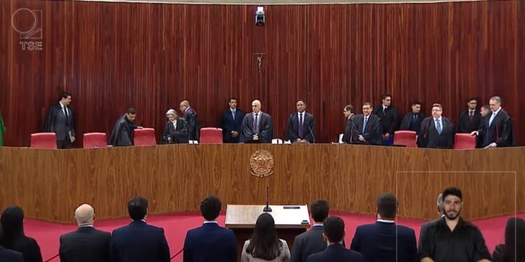 Imagem de Governo Lula contrata plano de saúde de R$ 76 milhões para o TSE