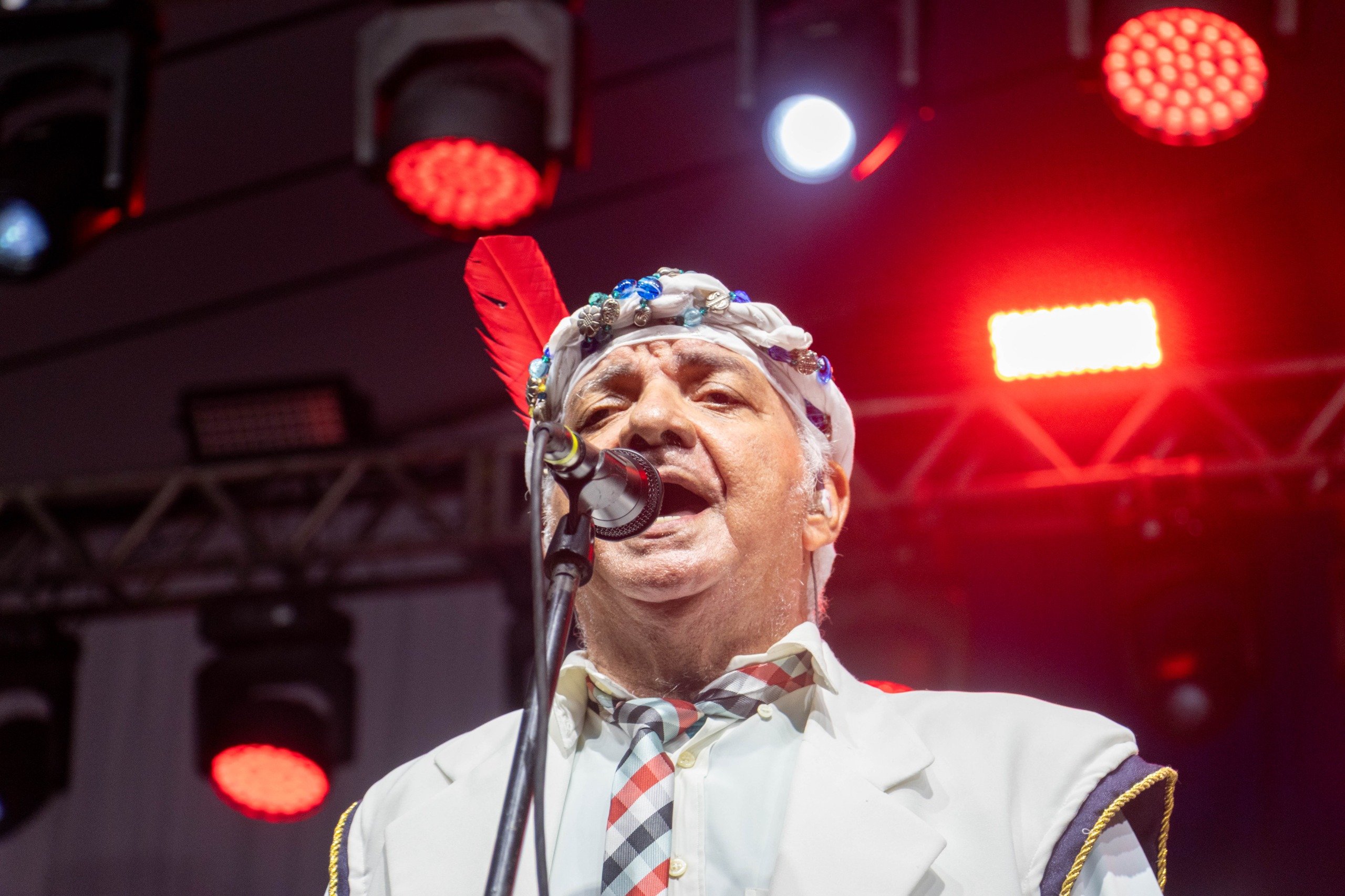 Imagem de 2 de Julho: Cantor Gerônimo Santana mantém tradição e comanda encontro musical no Campo Grande