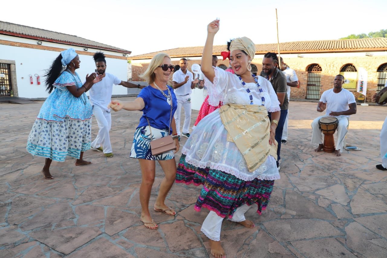 Imagem de Antes do Carnaval, cultura e esporte movimentam turismo baiano 