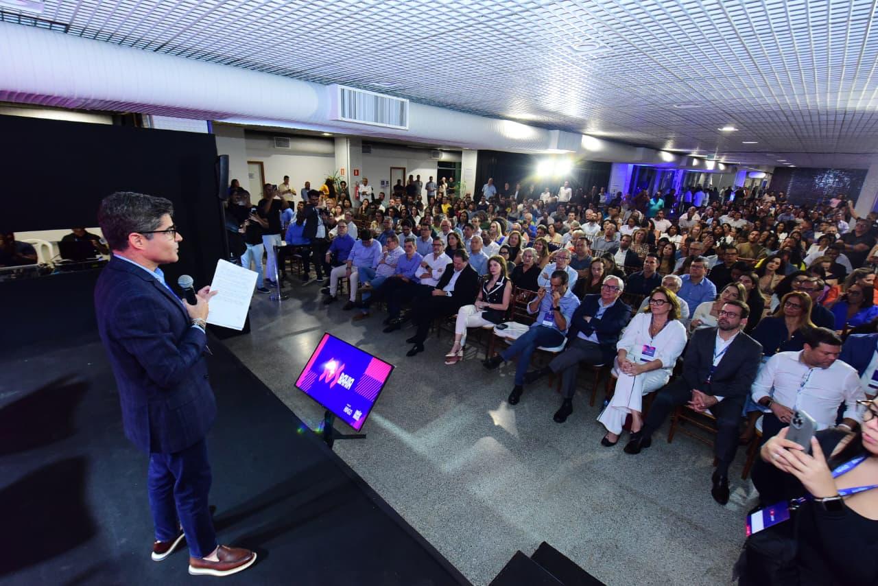 Imagem de “É um absurdo metade das UTIs da Bahia estarem em Salvador e o restante em só 37 municípios”, diz ACM Neto