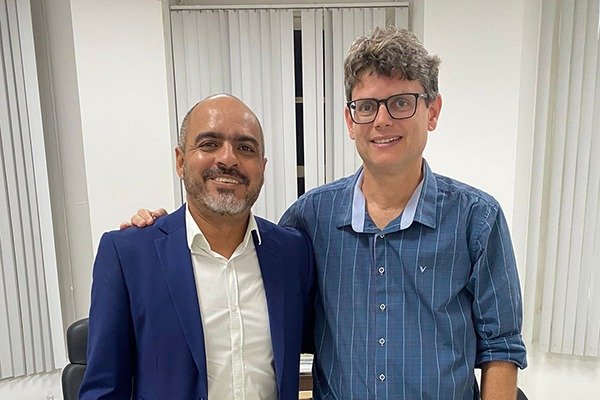 Imagem de Presidente da UGT-BA se reúne com vice-reitor da UFBA para discutir projetos de qualificação profissional