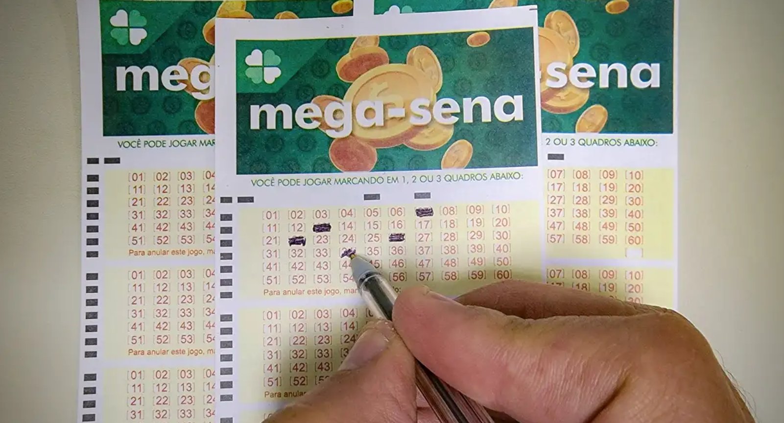 Imagem de Ninguém acerta sorteio e Mega-Sena acumula para R$ 38 milhões