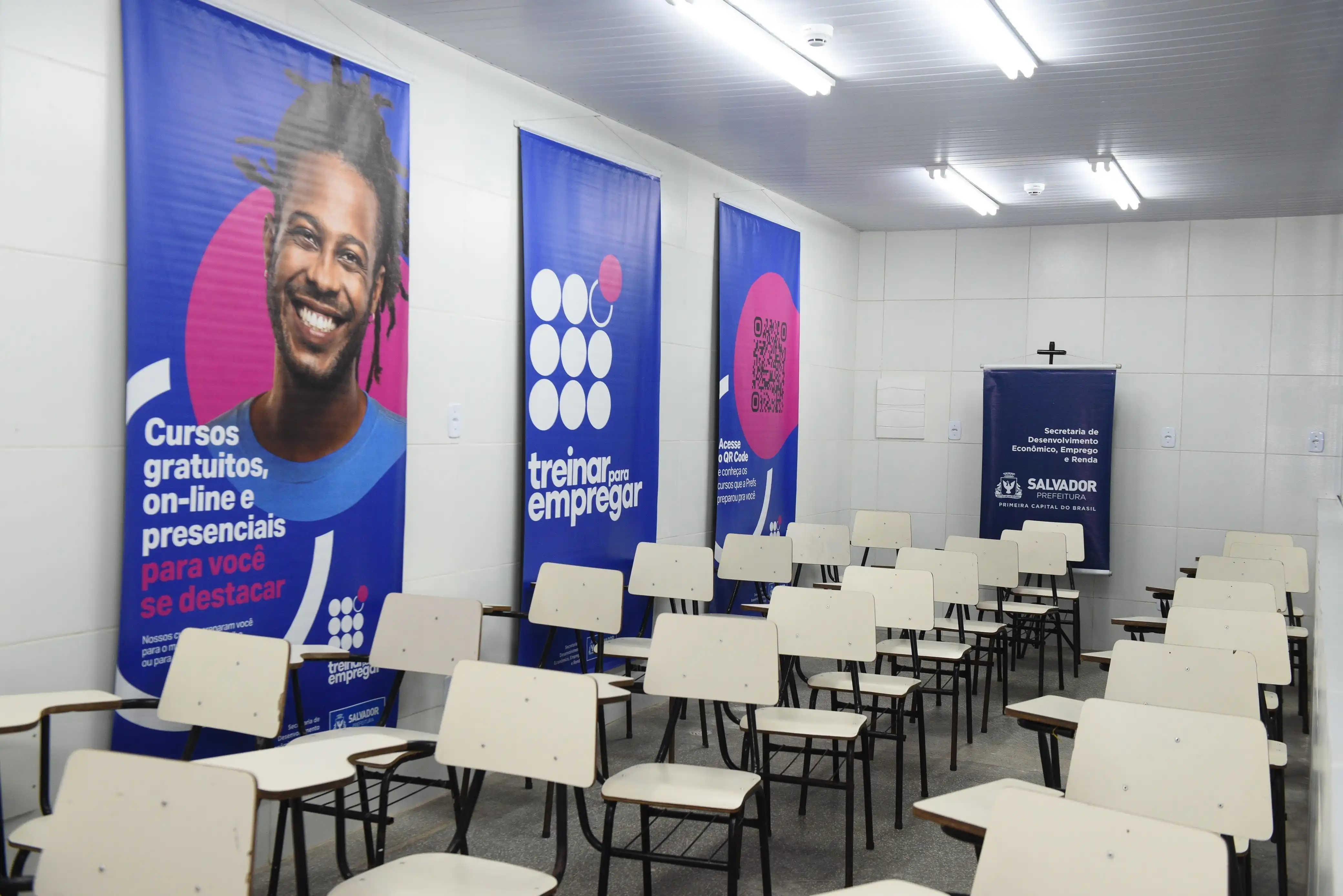 Imagem de Jovens do Mané Dendê terão capacitação gratuita em tecnologia com o programa Treinar para Empregar
