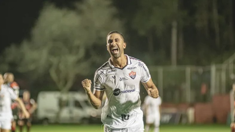 Imagem de Vitória domina o Ituano, vence por 3 a 0 e mantém liderança da Série B