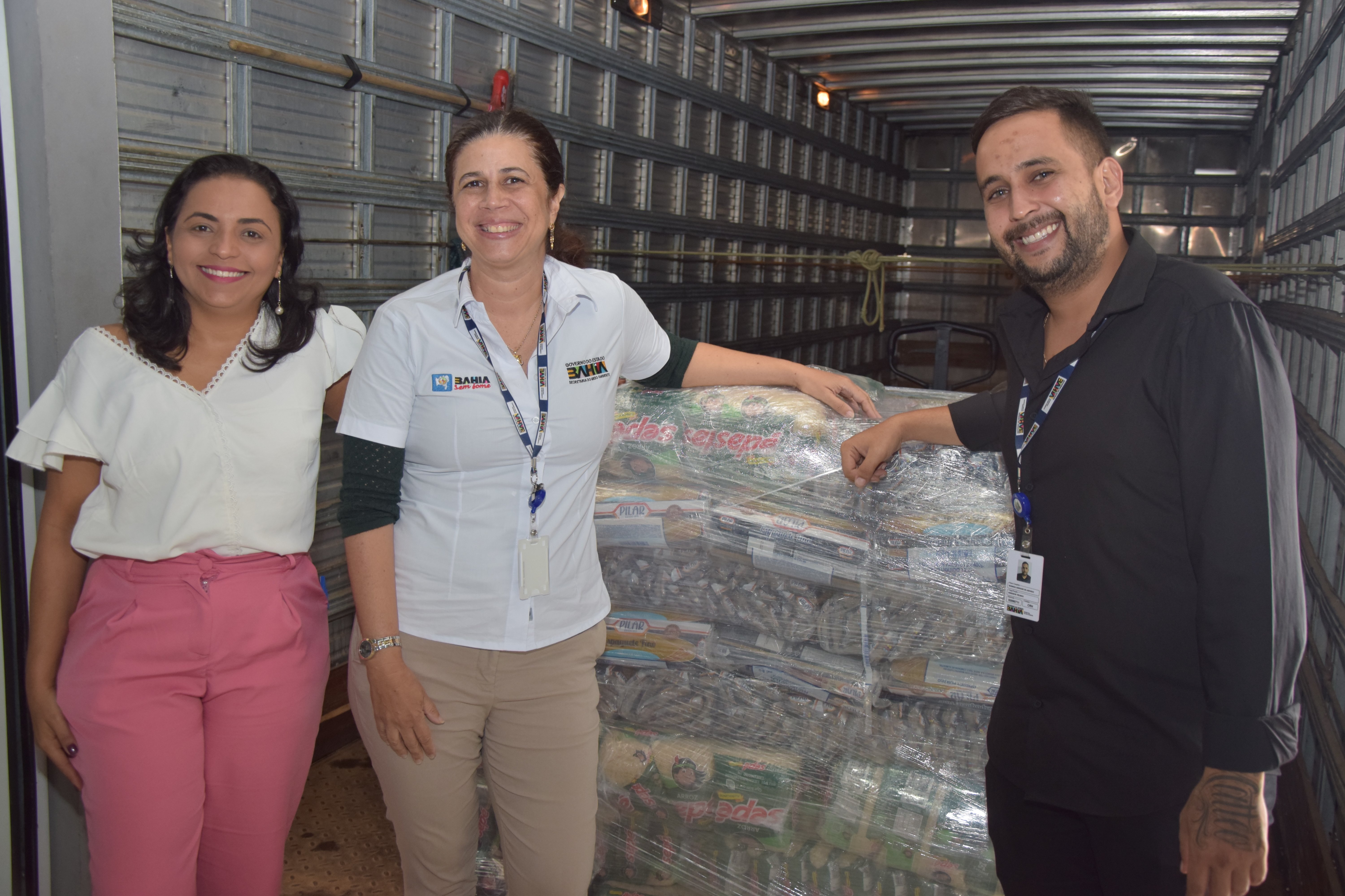 Imagem de Sema recebe mais 1 tonelada de alimentos para campanha Bahia Sem Fome