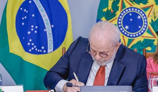 Imagem de Oposição busca sustar decretos de Lula sobre acesso a armas de fogo