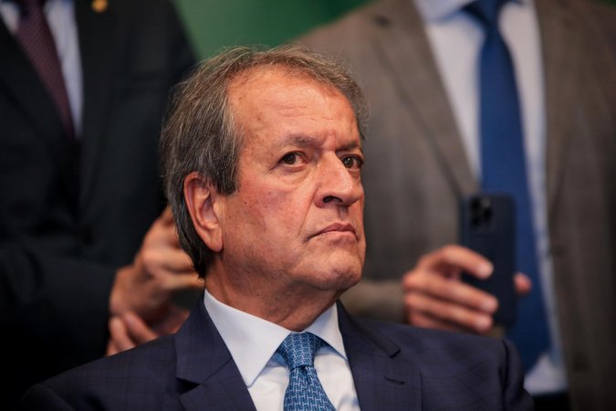 Imagem de Valdemar Costa Neto diz que vai trabalhar para Flávio Bolsonaro ser prefeito do Rio