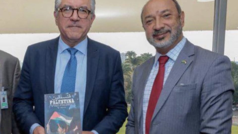 Imagem de Palestino que zombou de mulher sequestrada em Israel foi recebido por ministro de Lula