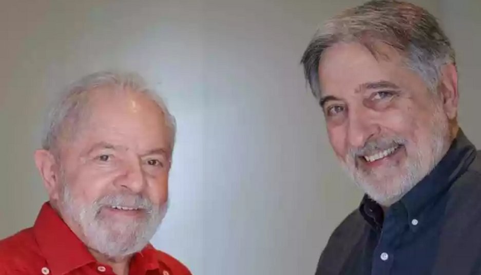 Imagem de Ex-governador Fernando Pimentel é nomeado presidente de estatal