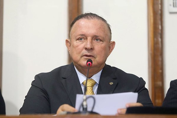 Imagem de Assembleia aprova projeto que permite reajuste de 4% para servidores estaduais