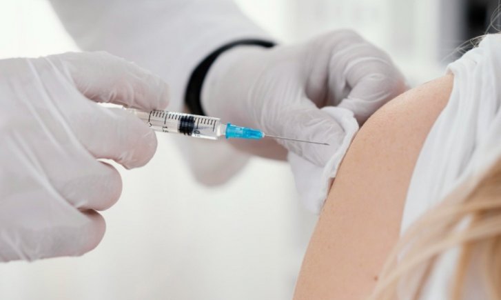 Imagem de STJ autoriza multa para pais que não vacinarem filhos contra Covid-19