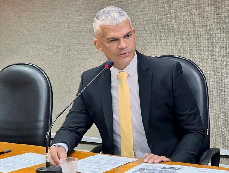 Imagem de Comissão presidida por Pablo Roberto convoca titular da SJDH para discutir planejamento e estratégias do governo