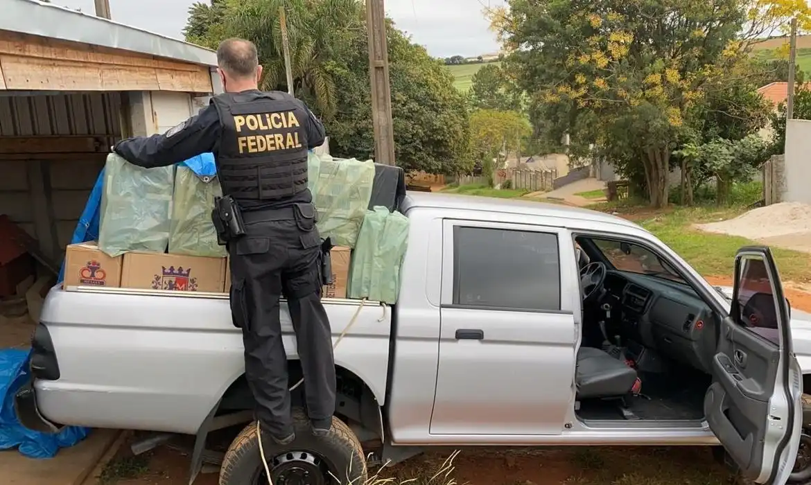 Imagem de PF deflagra operação contra comércio ilegal de cigarros eletrônicos e convencionais
