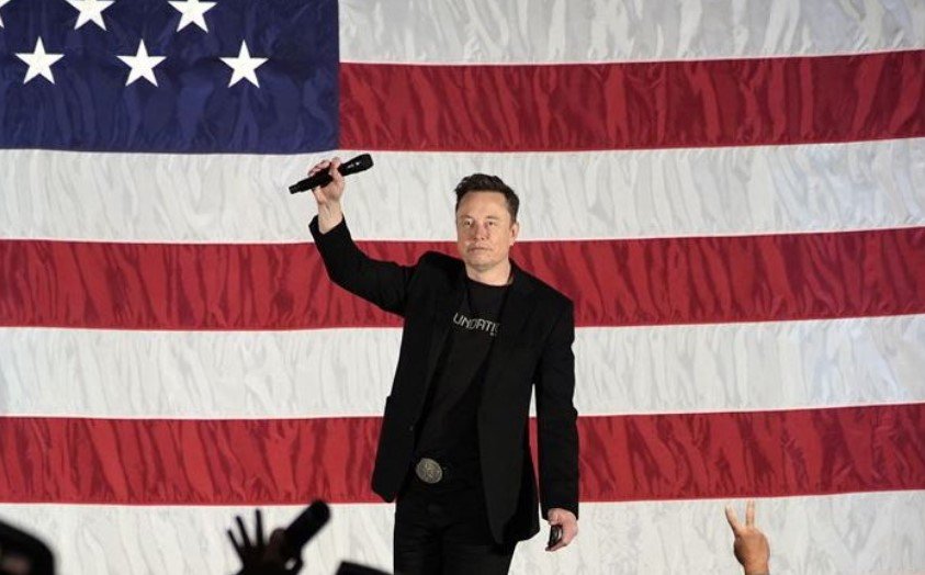 Imagem de Musk usa emojis para celebrar sanções contra Alexandre de Moraes