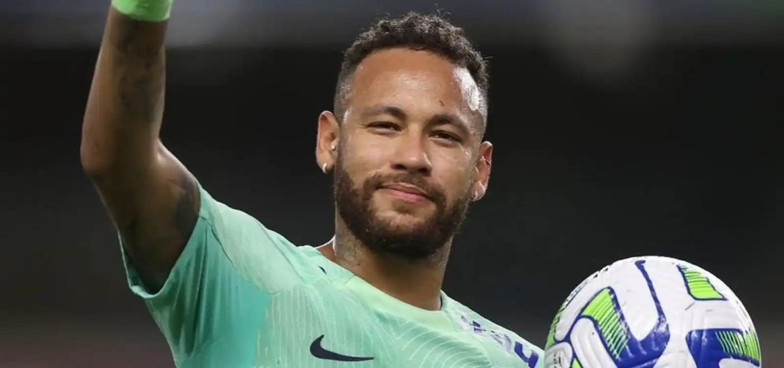 Imagem de Neymar passa por novos exames e CBF aponta boa evolução na recuperação