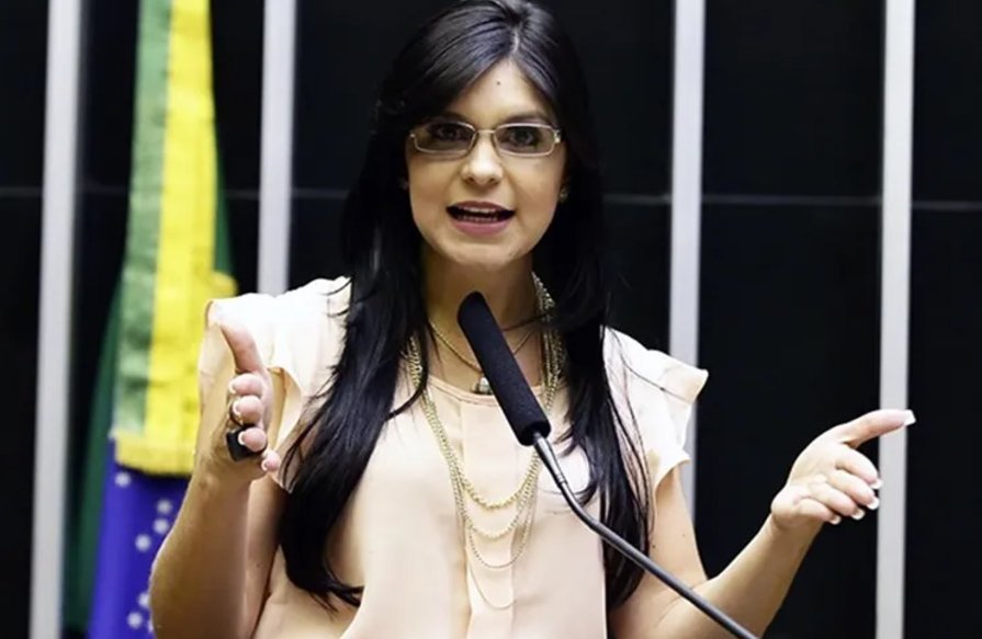 Imagem de De olho em 2026, Dayane Pimentel pede exoneração da Embratur
