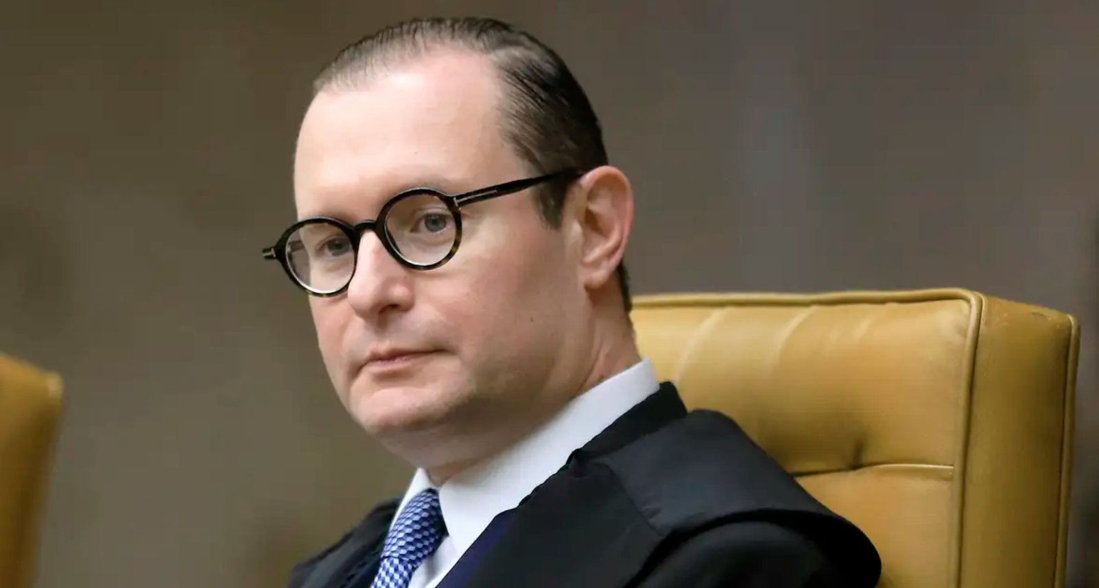 Imagem de Elon Musk questiona indicação de Cristiano Zanin ao STF: ‘Grande conflito de interesse’