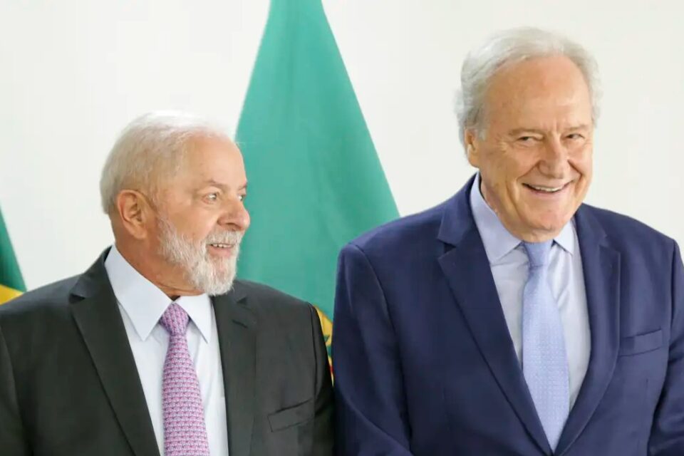 Imagem de 56% reprovam posição de Lula sobre narcotráfico