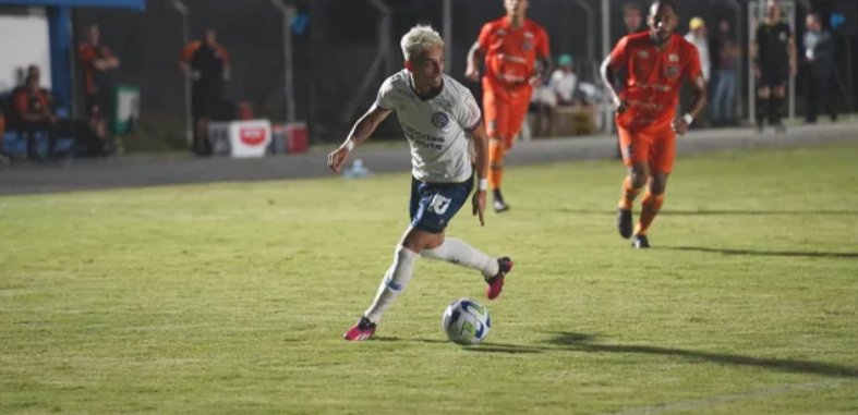 Imagem de Bahia vence o Camboriú no sufoco e avança na Copa do Brasil