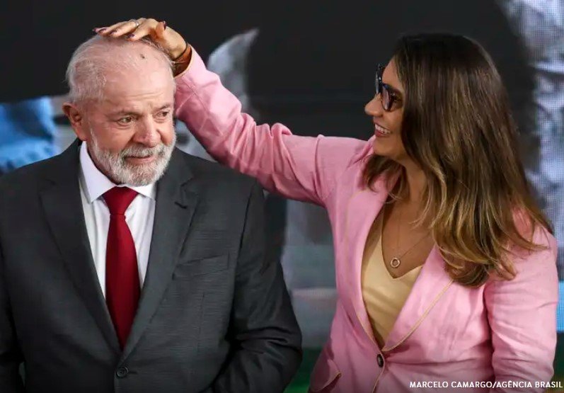 Imagem de Após polêmica com Janja, AGU cria regras inéditas para atuação e gastos do cônjuge presidencial