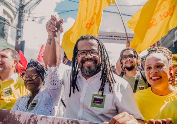 Imagem de Tendências internas do PSOL lançam Manifesto em defesa da pré-candidatura de Kleber Rosa a governador da Bahia 