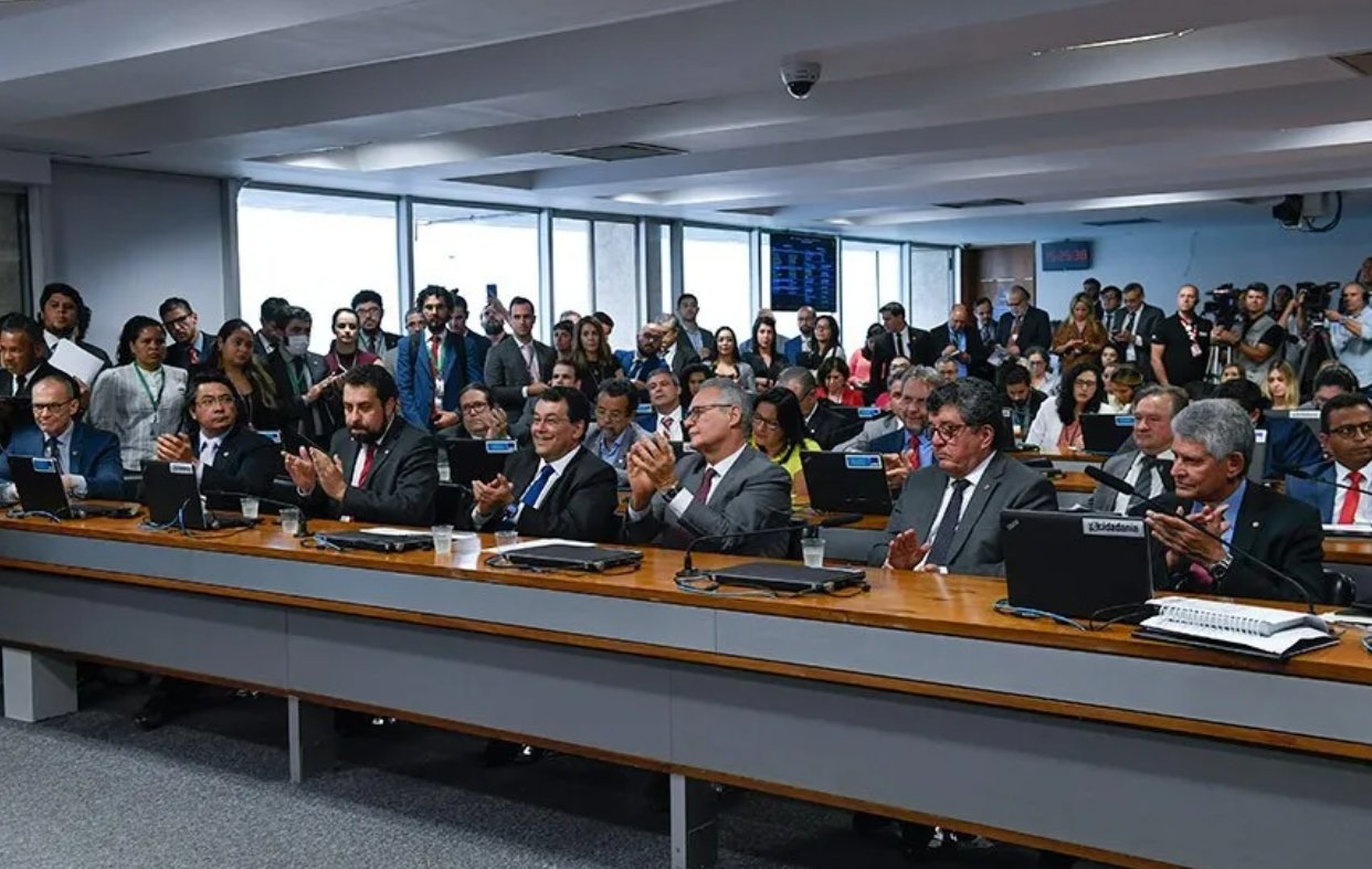 Imagem de Comissão mista aprova relatório preliminar da LDO com déficit zero