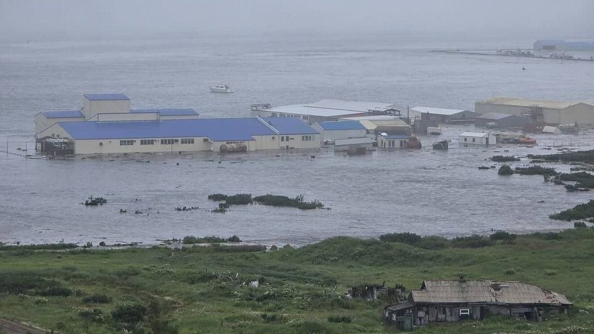 Imagem de Tsunami atinge costa russa após terremoto de magnitude 8,8; Japão, Havaí e Chile em alerta