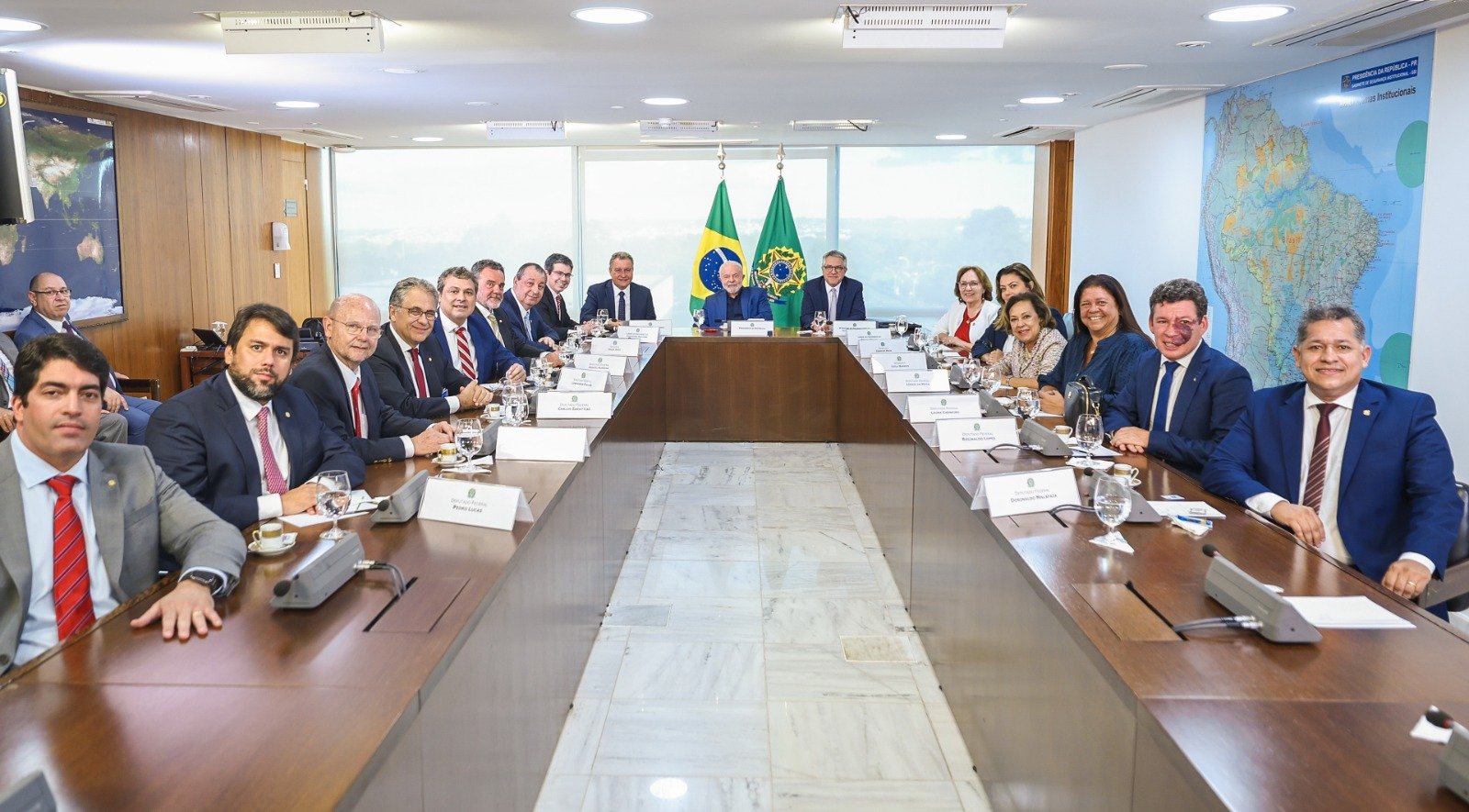 Imagem de Daniel Almeida participa da primeira reunião de vice-líderes do Governo com presidente Lula