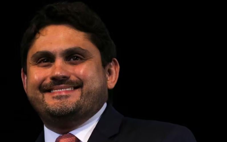 Imagem de Ministro de Lula abre gabinete a sócio oculto de empresa que recebeu R$ 3 mi do orçamento secreto