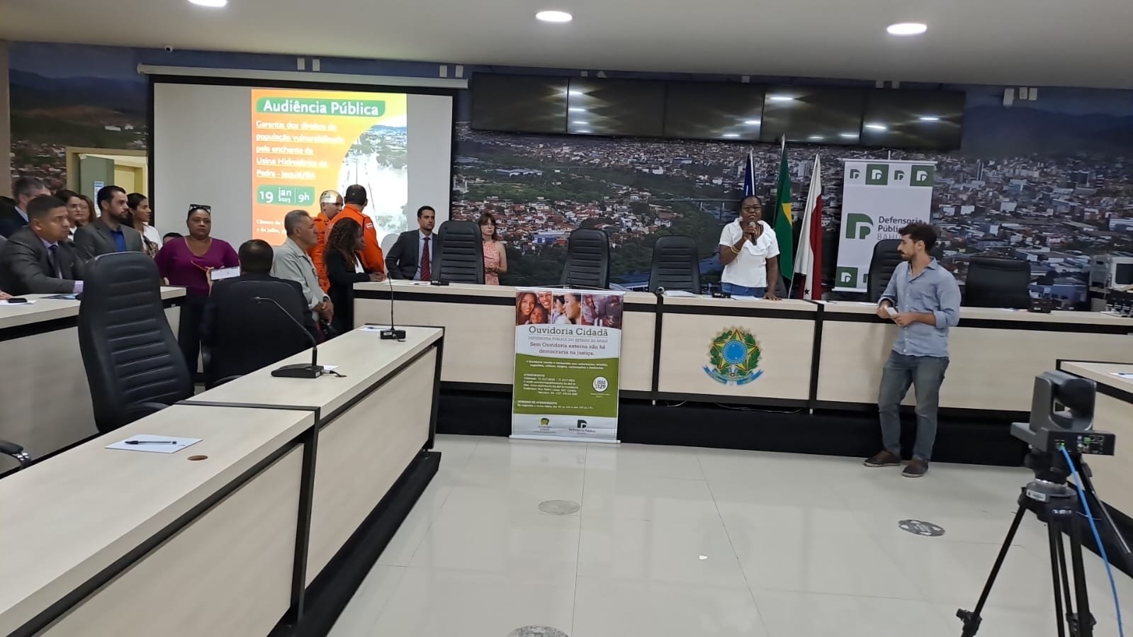 Imagem de Inema participa de audiência pública para discutir a situação das pessoas atingidas pelas inundações em Jequié