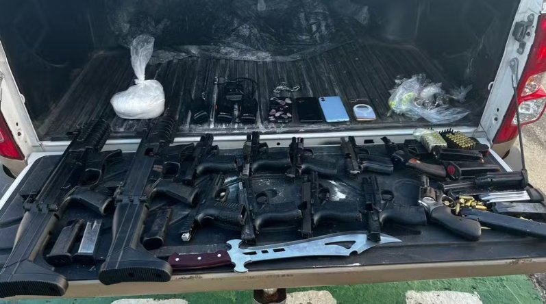 Imagem de Confronto entre PM e suspeitos termina com 12 mortos no subúrbio de Salvador no último dia de carnaval