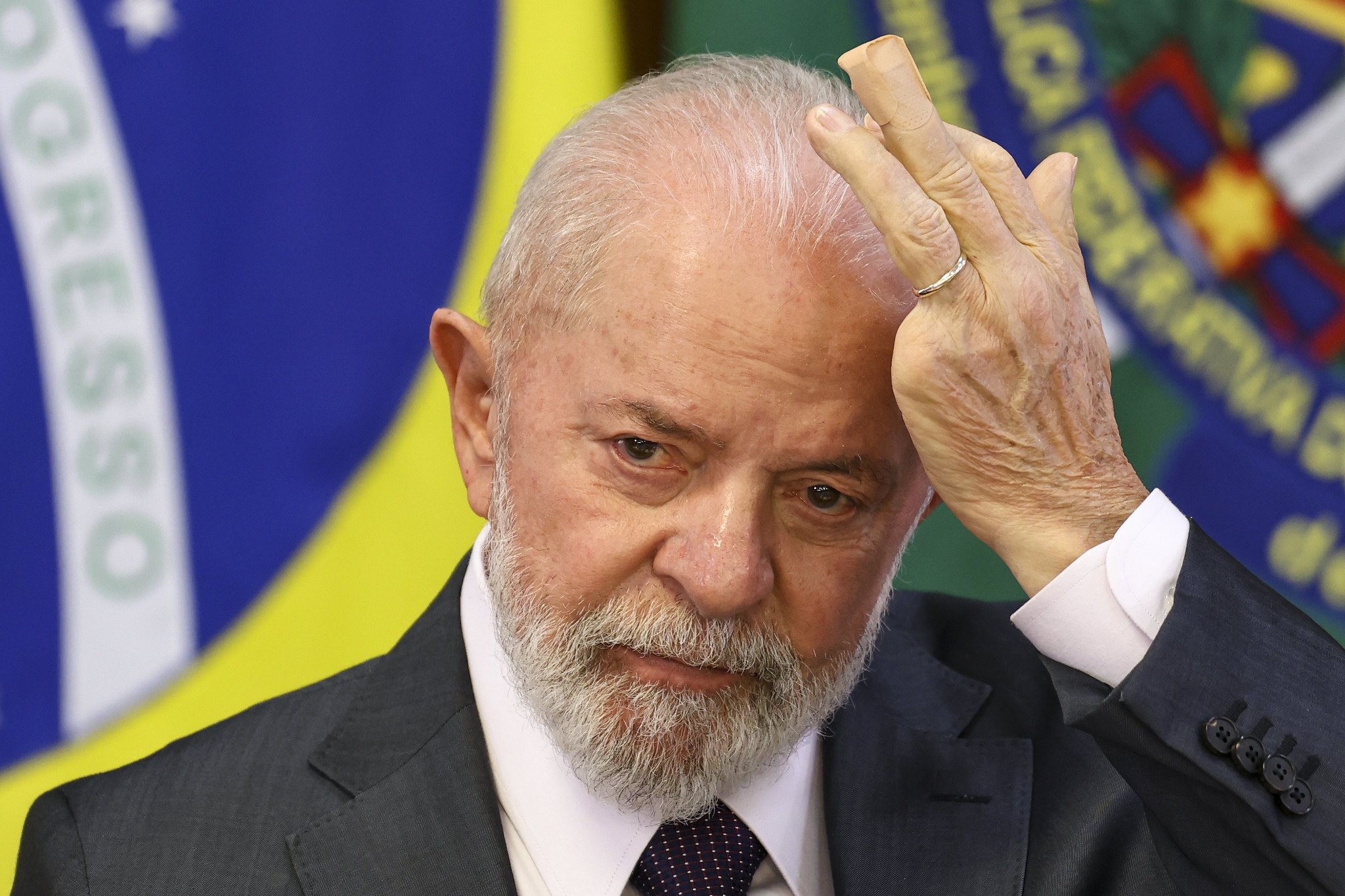 Imagem de Lula faz reclamação pública sobre comunicação do governo federal