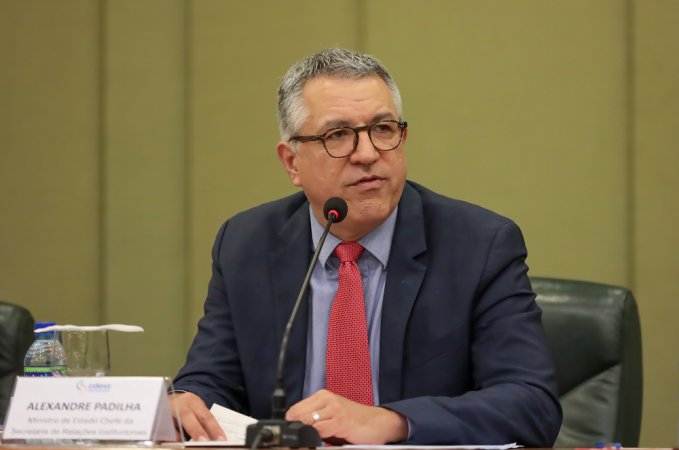 Imagem de Padilha nega iniciativa do governo de alterar meta fiscal: ‘Quem especulou com isso, perdeu dinheiro’