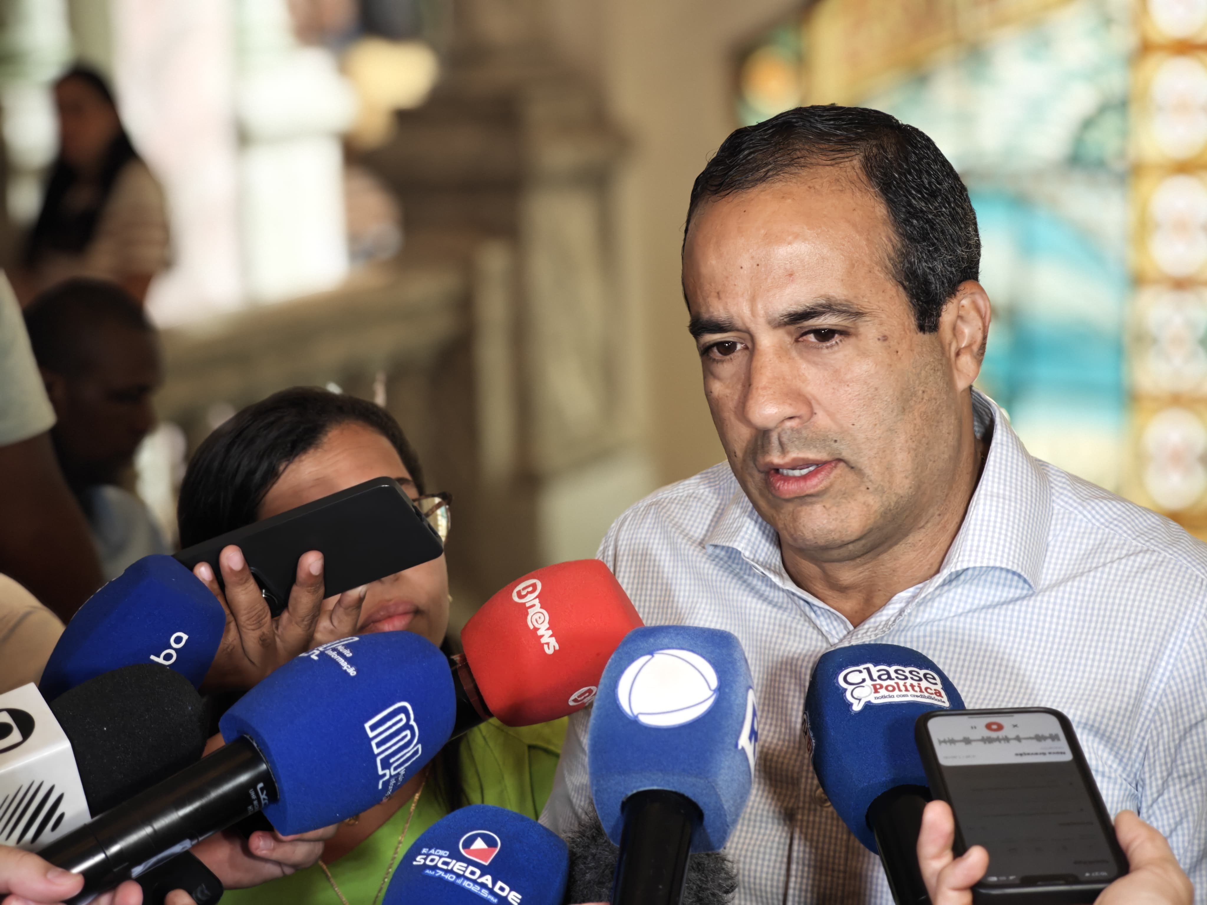 Imagem de Bruno Reis diz que tarifa de ônibus deve ter novos reajustes em 2026