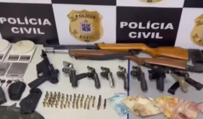 Imagem de Seis pessoas morrem durante ação policial contra facção criminosa no extremo sul da Bahia