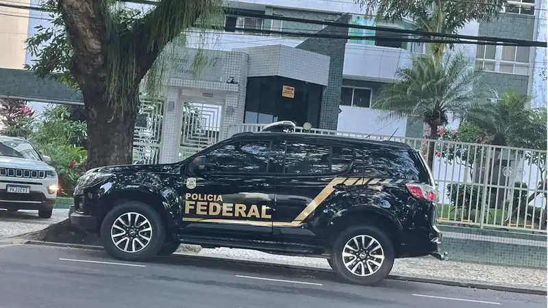 Imagem de PF nas ruas: polícia faz nova ofensiva da Overclean e caça suspeitos de fraudar licitações e desviar dinheiro público