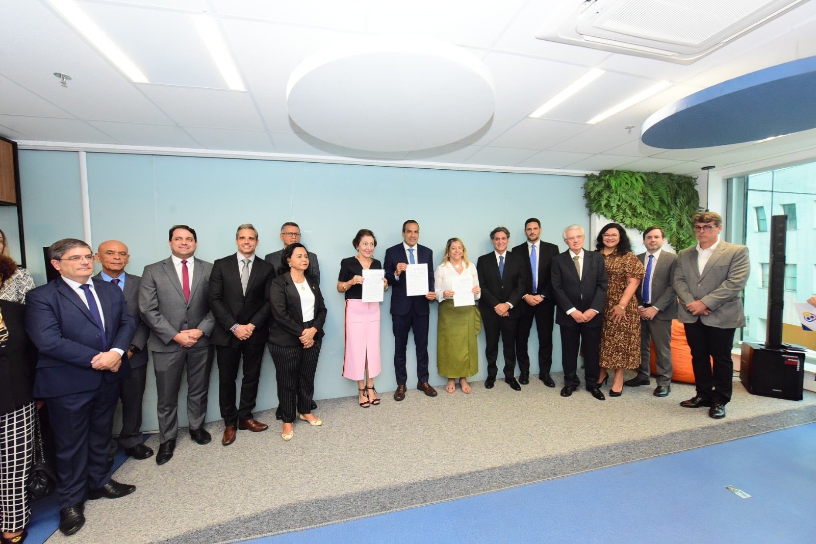 Imagem de Prefeitura assina acordo com TJ-BA para intercâmbio de soluções tecnológicas visando a melhoria do serviço público