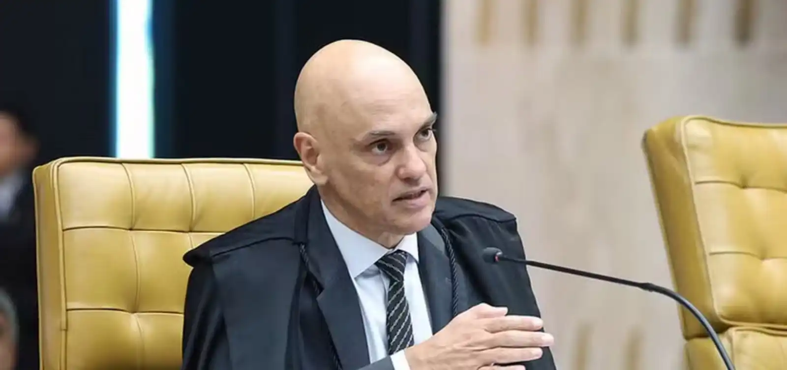 Imagem de Moraes rejeita pedido de revisão de pena de condenada pelos atos de 8 de Janeiro