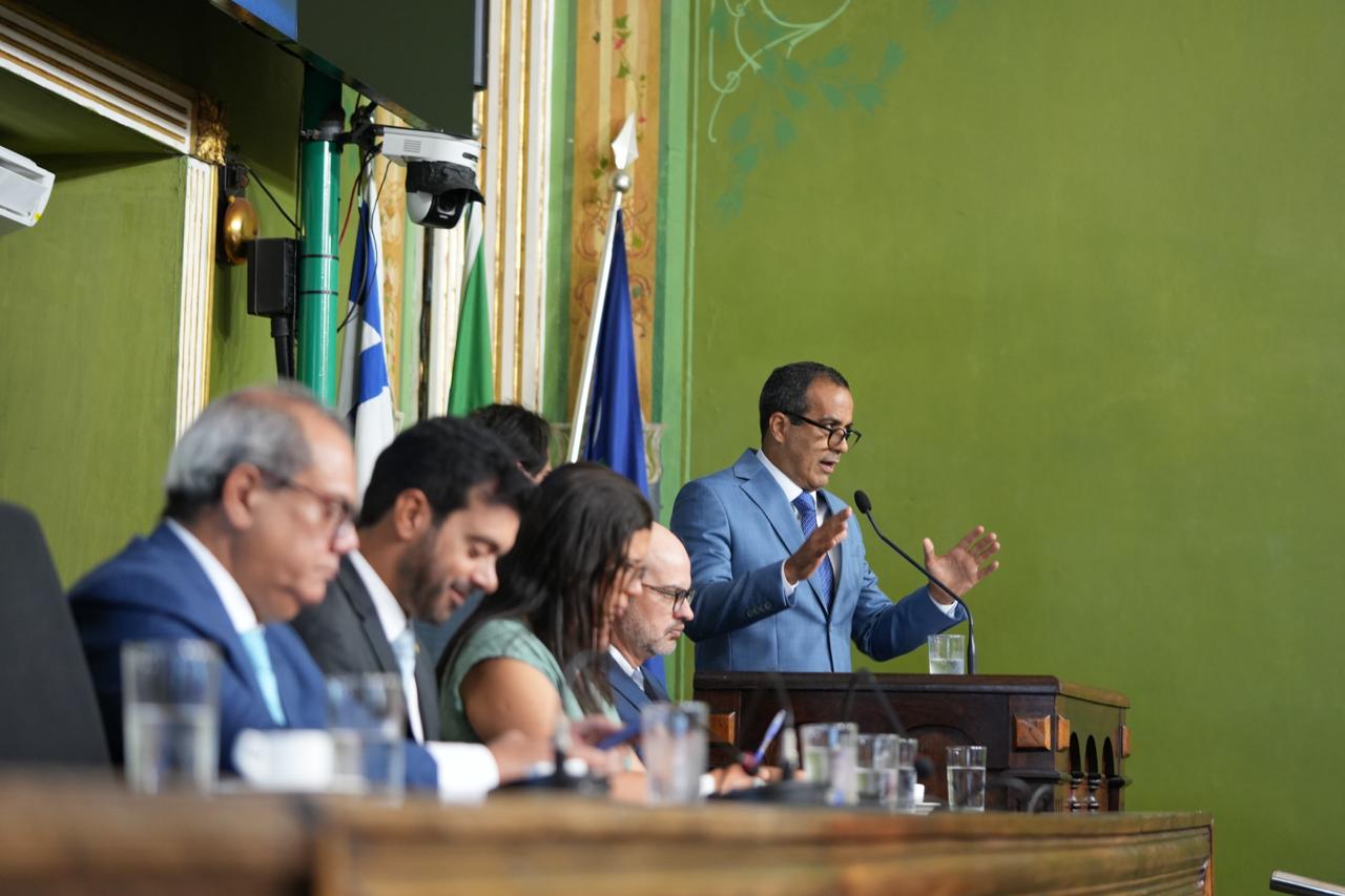 Imagem de Apesar de Caiado, Bruno não vê rompimento de Otto com o PT e aposta em manutenção de aliança do PSD baiano com o governo