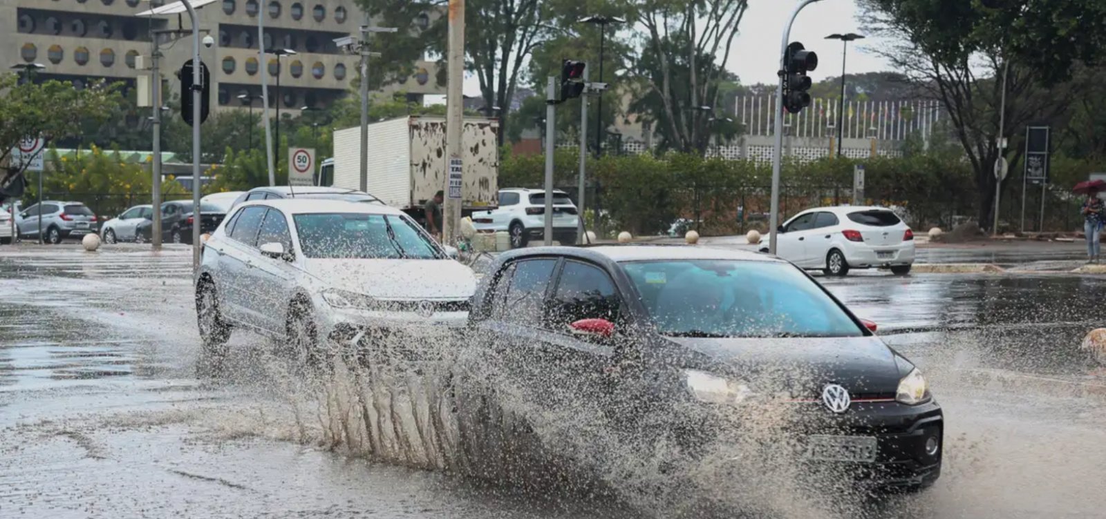 Imagem de Inema mantém alerta para chuvas em Salvador e litoral baiano neste domingo