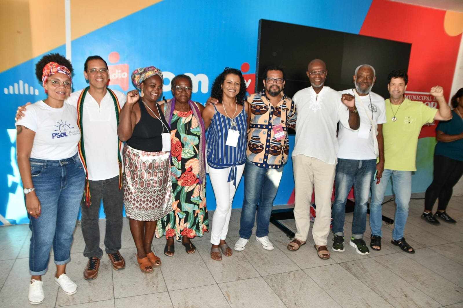 Imagem de Congresso Municipal aprova pré-candidatura de Kleber Rosa à prefeitura e elege Larissa Barros nova presidenta do PSOL Salvador