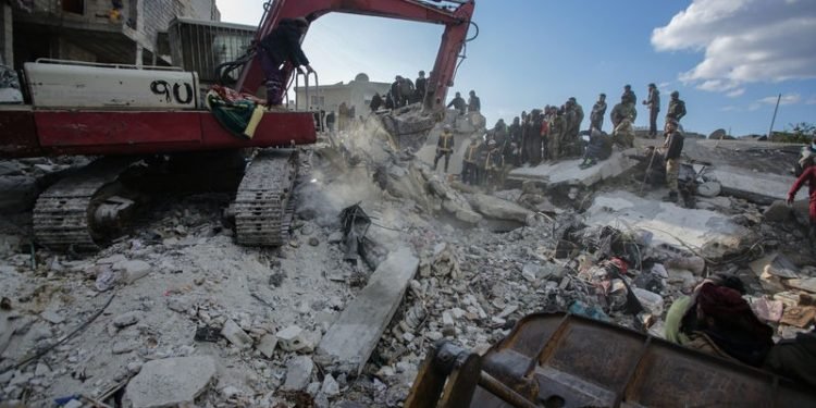 Imagem de Terremoto Turquia-Síria: número de mortos chega a 12.000