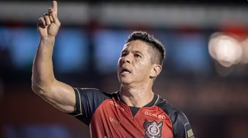 Imagem de Vitória domina o ABC, vence no Barradão e encerra jejum