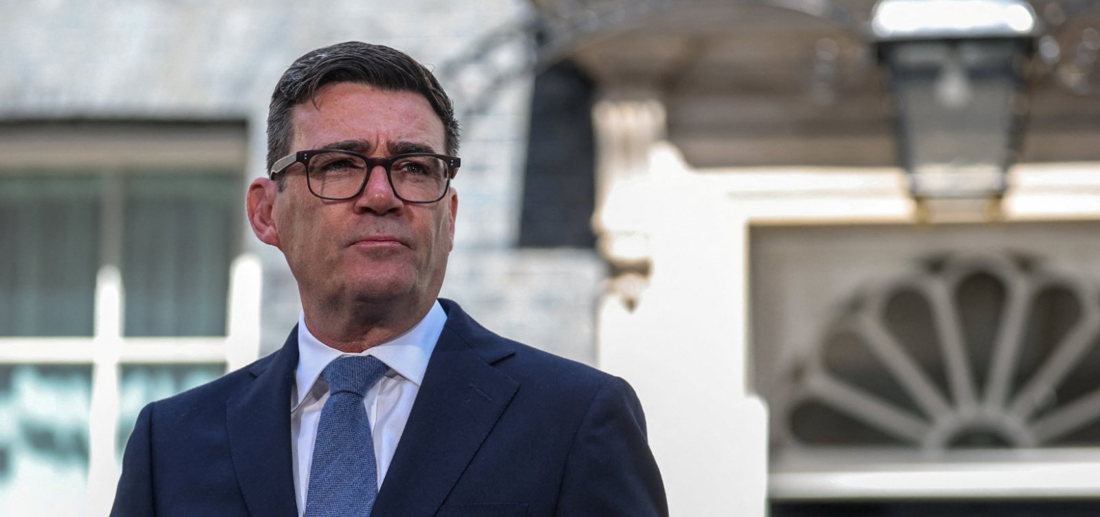 Imagem de Keir Starmer deixa cargo de premiê e Andy Burnham assume governo do Reino Unido