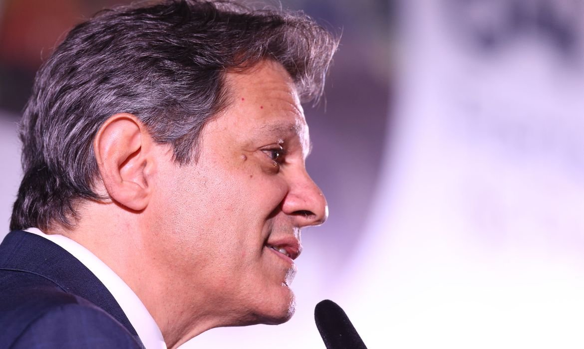 Imagem de Haddad apresentará nova âncora fiscal a Lula na sexta-feira