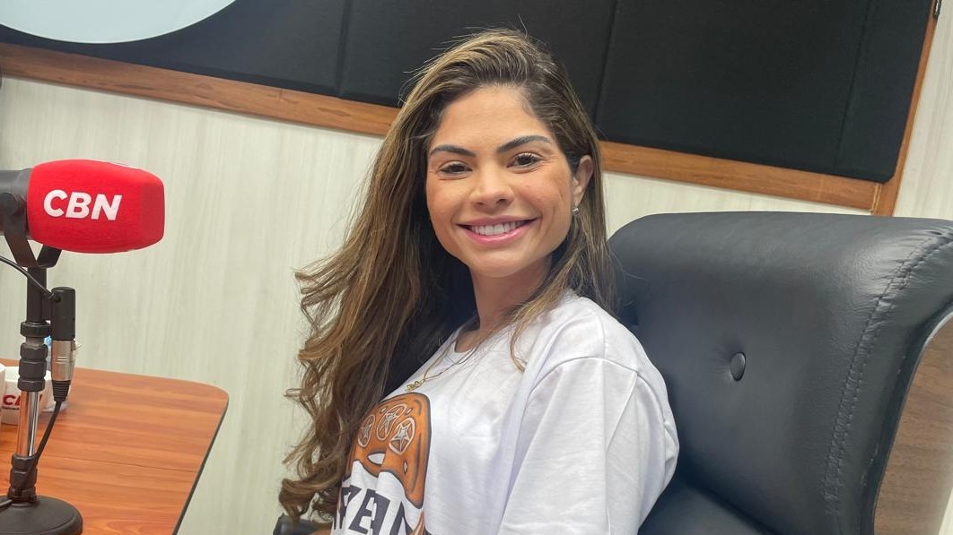Imagem de Marcelle não nega relacionamento com deputado governista, mas descarta apoiar Jerônimo: 'Estou com ACM Neto até debaixo d'água'